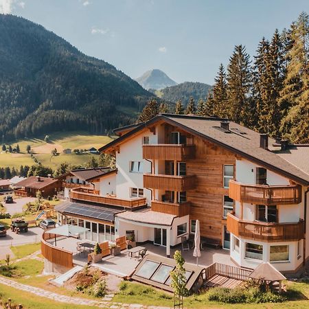 Gluexplatzl Appartements Am Wald ซังต์ มาร์ติน อัม เทนเนนเกอเบียร์เกอ ภายนอก รูปภาพ