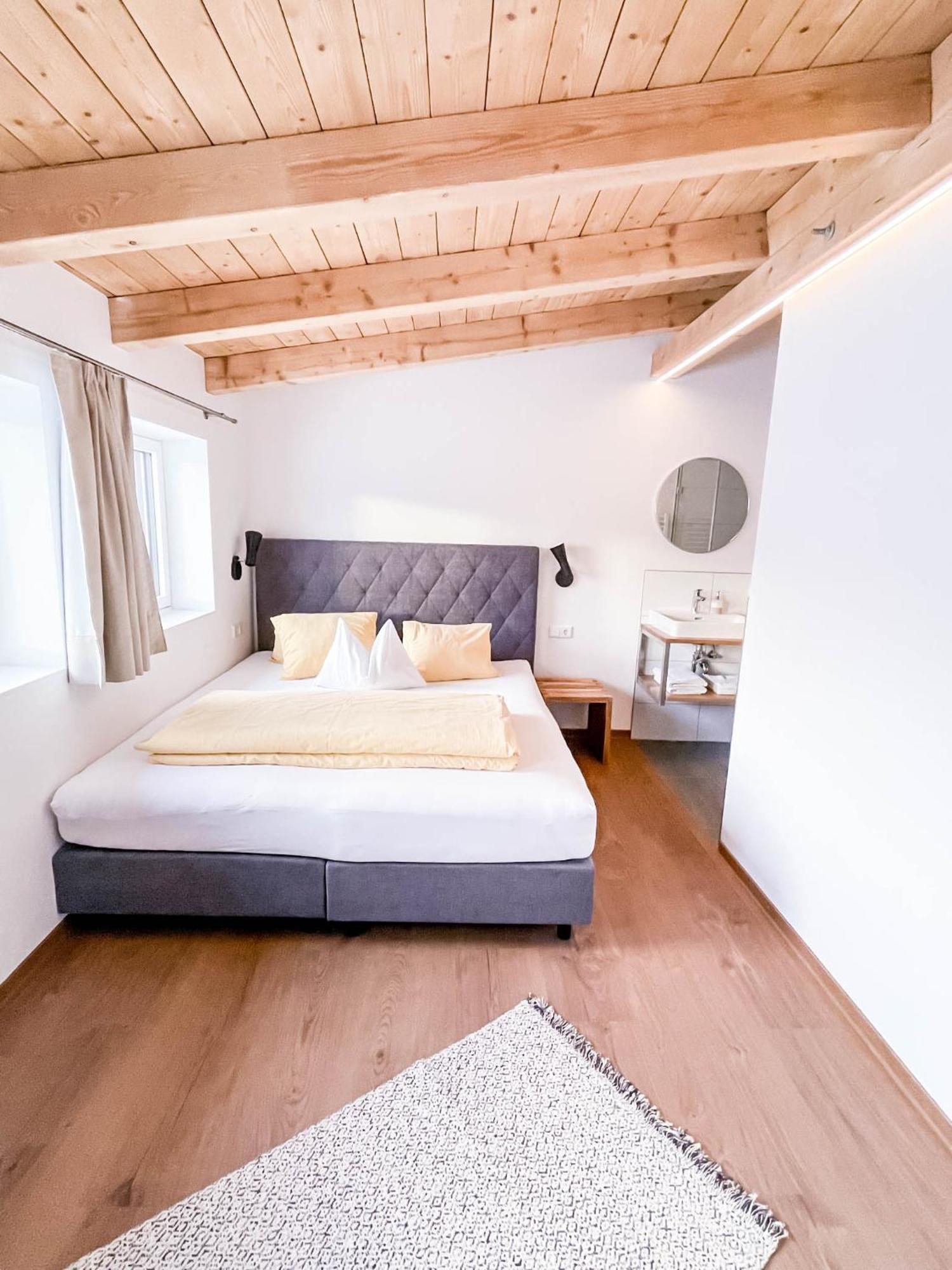 Gluexplatzl Appartements Am Wald ซังต์ มาร์ติน อัม เทนเนนเกอเบียร์เกอ ห้อง รูปภาพ